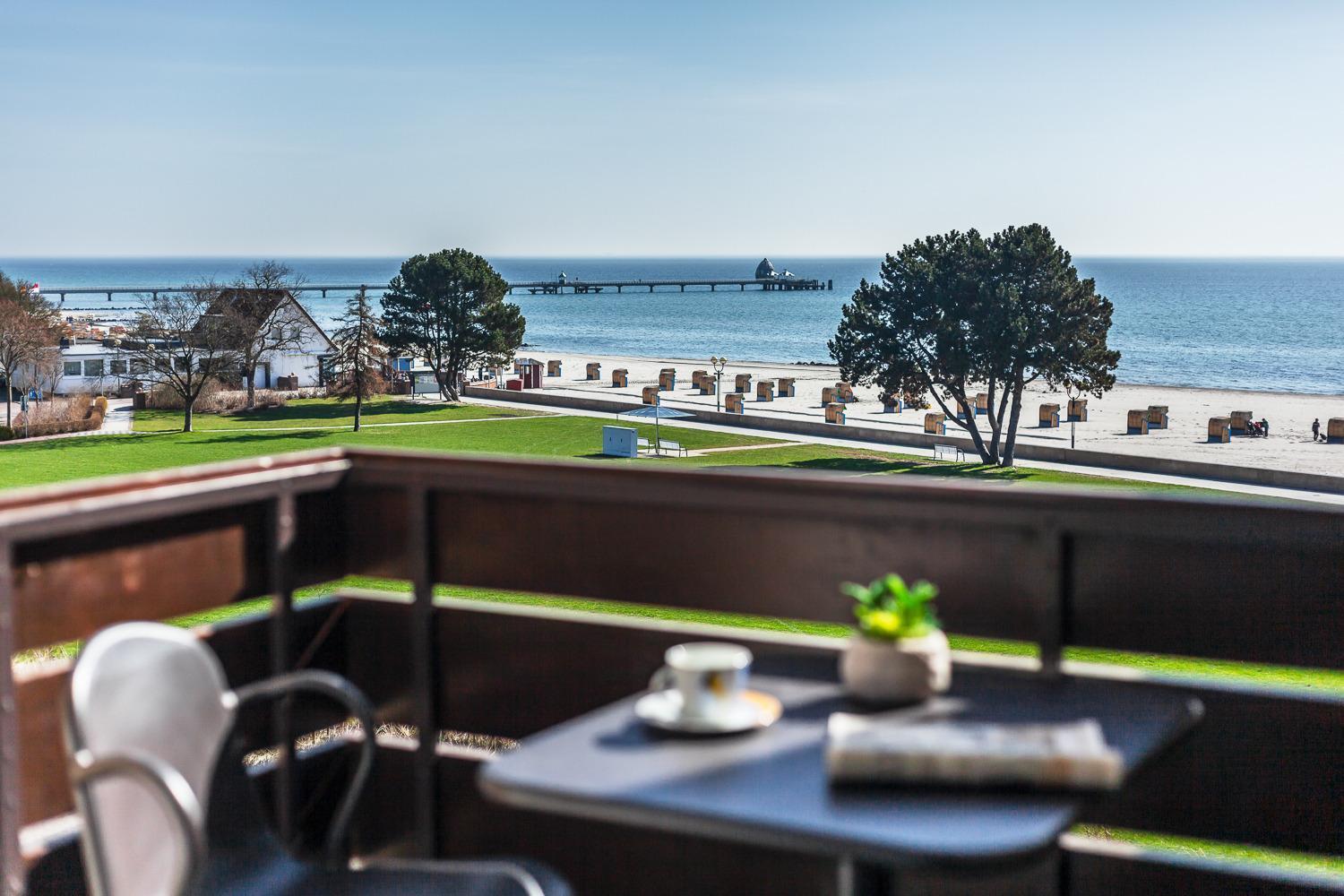 Strandschloss 34 เกรอมิทซ์ ภายนอก รูปภาพ